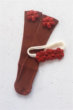 Kiremit Renkli El Örgüsü Bebek Çiçek Saç Bandı ve Çorap Takımı